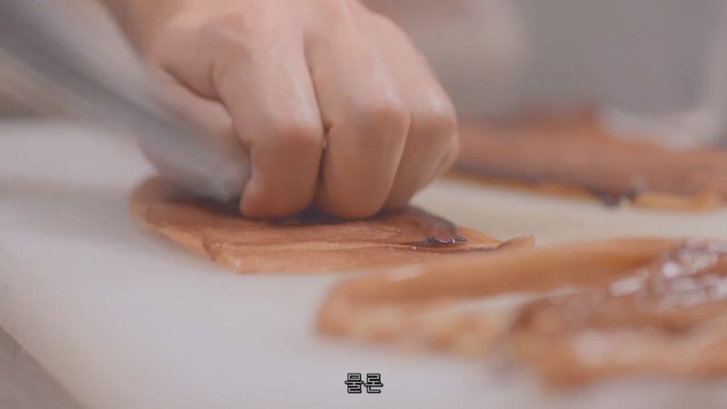 집에서 간단하게 오징어 회 만들어 먹는 방법_20.jpg