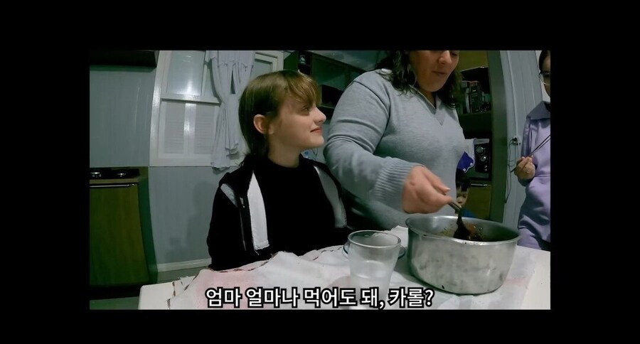 브라질 사람들도 똑같은 라면 먹을 때 국룰.jpg_2.jpg