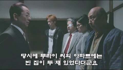 피가 아닌 돈으로 이어졌던 가족관계의 최후_35.jpg