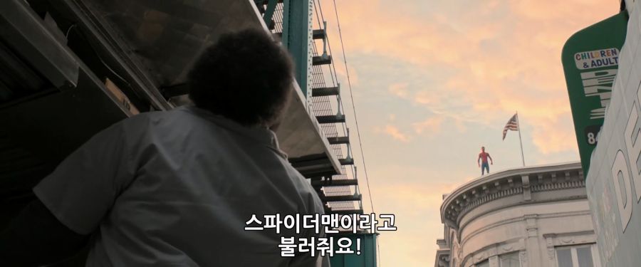 [MCU]사람들의 부탁도 잘 들어주는 친절한 이웃 스파이더맨_2.jpg