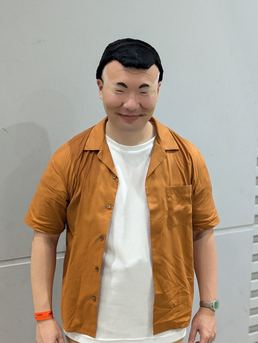 1일 외출권을 써서 코미케에 참가한 반장.jpg_2.jpg