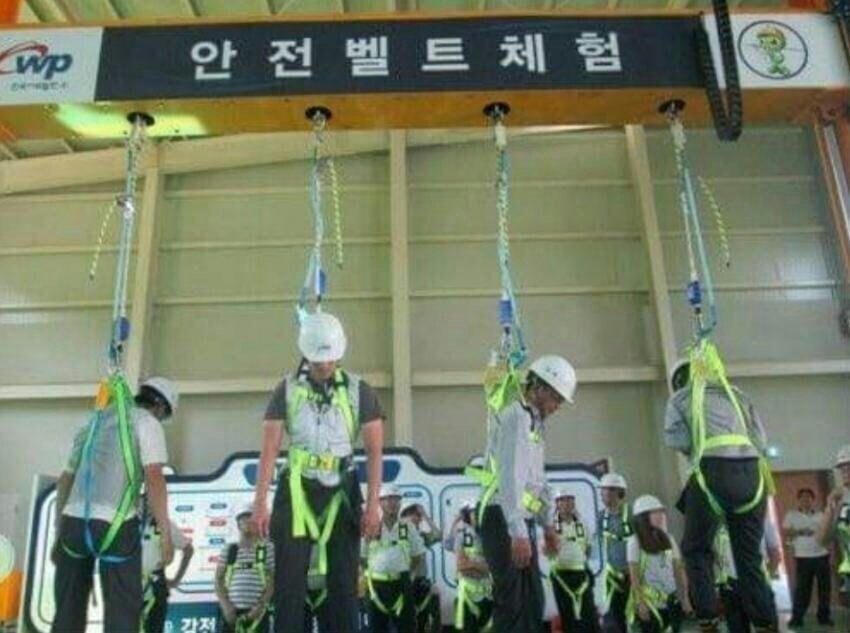 살인마 승리. 엔티티가 만족해 합니다._1.jpg