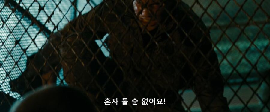 터미네이터) 자기보다 어린 아버지_4.jpg