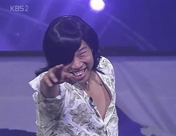 표정과 대사로 올킬하는 연예인_1.jpg