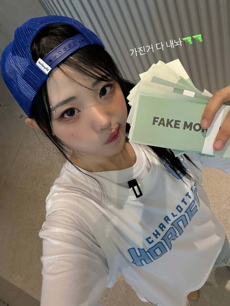 모닝 QWER 히나짤 모음_5.jpg
