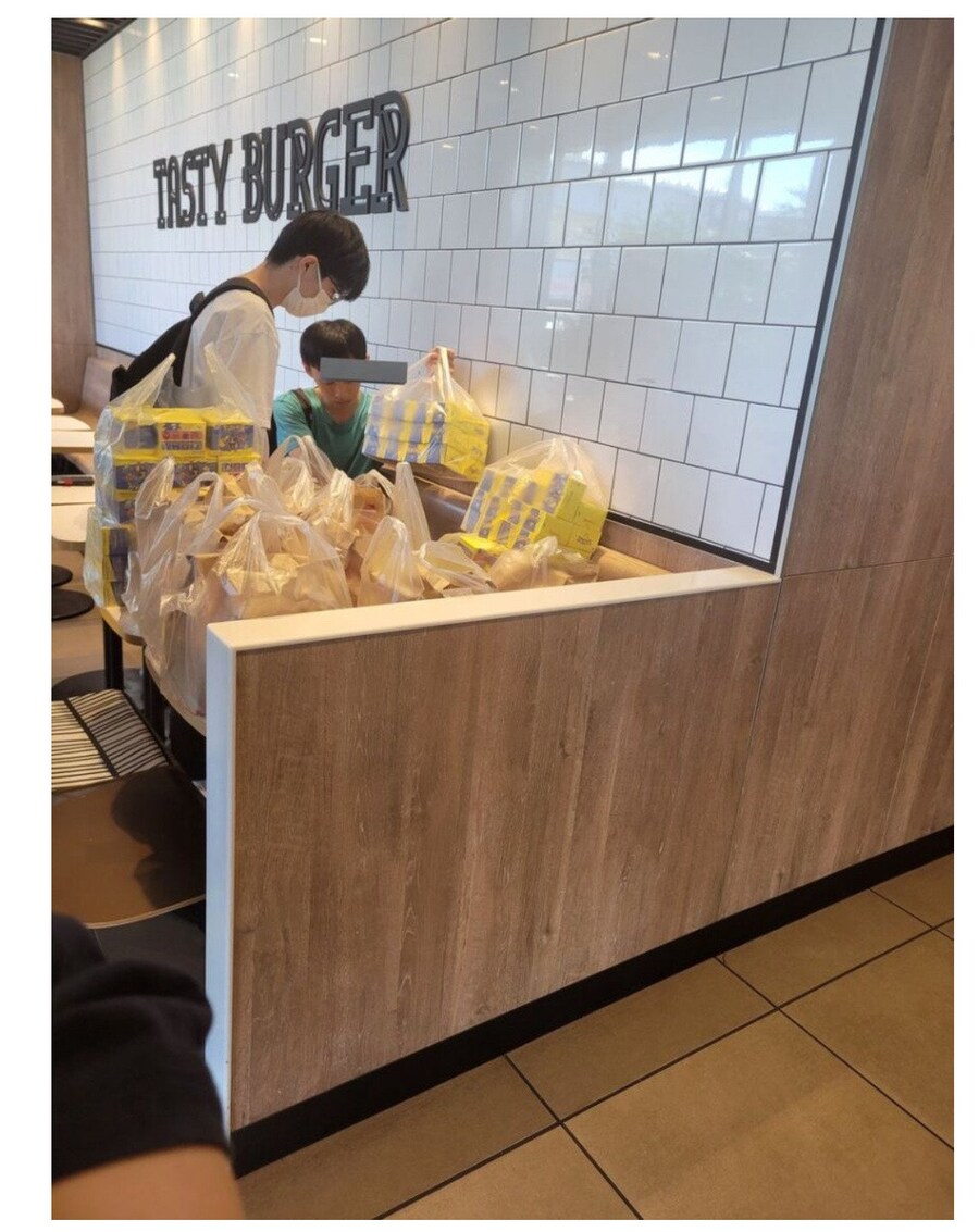 중국 업자들 꼬인 일본 맥도날드_3.jpg