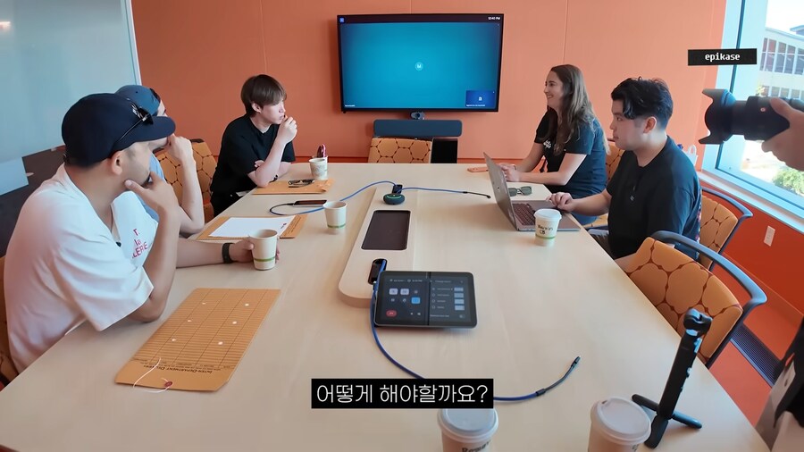 흔하지 않은 유튜브 취직 방법_3.png