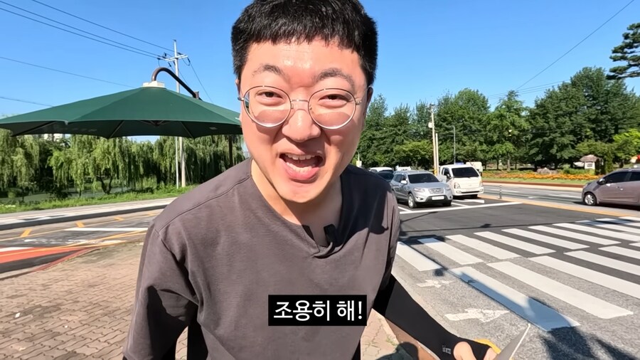 충주맨이 민생회복 소비쿠폰 홍보하는 영상_16.png