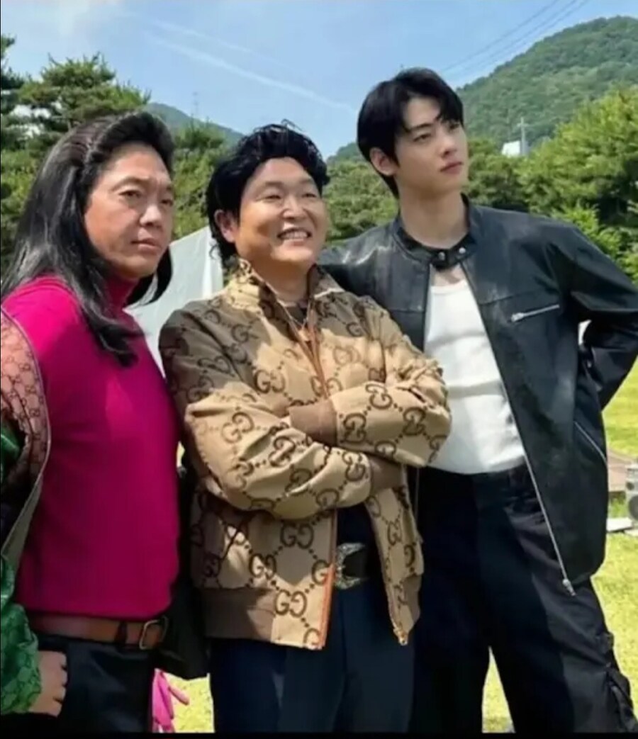 차은우가 외모에서 밀리는 경우_1.jpg