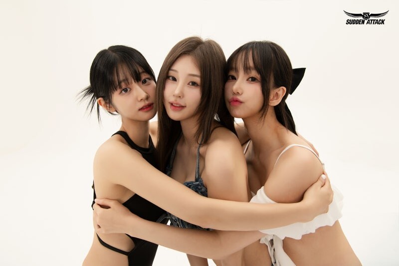 서든어택 QWER 화보_6.jpg