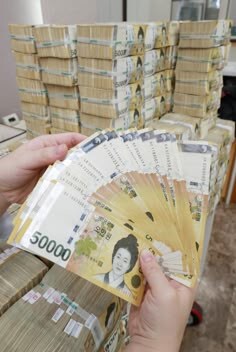 여기 250억이 있습니다._1.jpg
