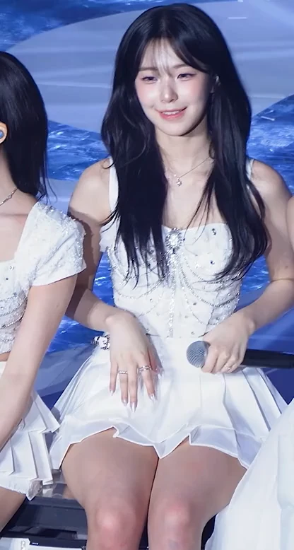 호불호 허벅지 gif_1.webp