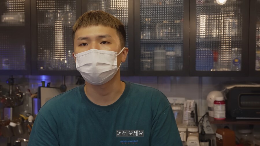 1인 1음료 해달라니까 자리를 벅차고 나간 남자친구_2.png
