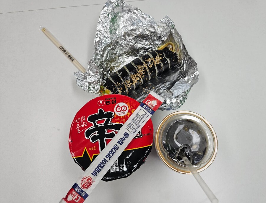 GPT 야 초라해 보이지 않게 만들어주렴_2.png