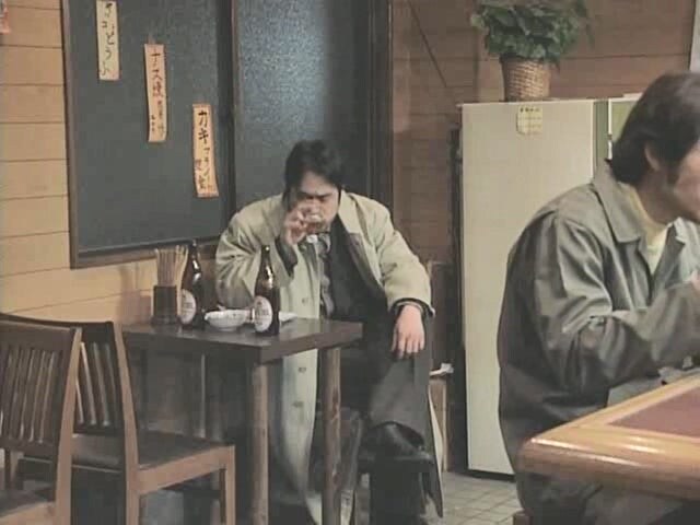 열혈형사 주인공이 좌천당한 이유_2.jpg