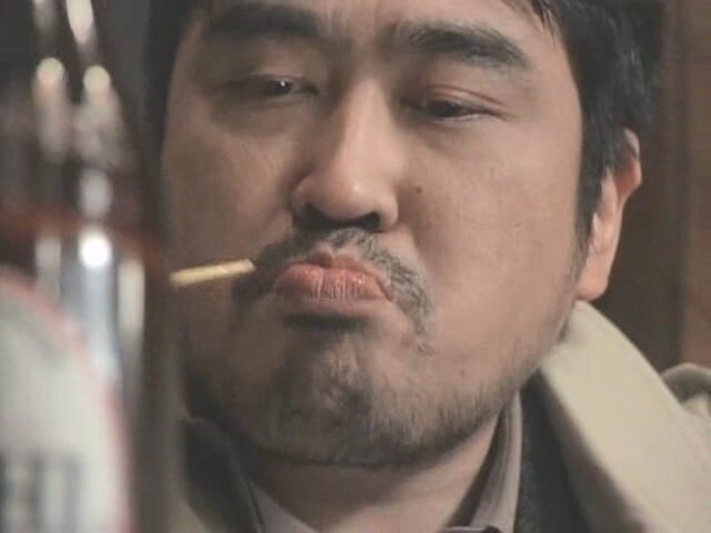 열혈형사 주인공이 좌천당한 이유_4.jpg