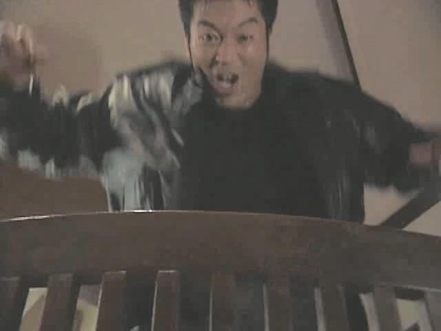열혈형사 주인공이 좌천당한 이유_23.jpg
