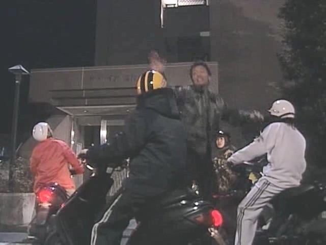형사들이 잠복수사할때 집을 잘 골라야는 이유_34.jpg