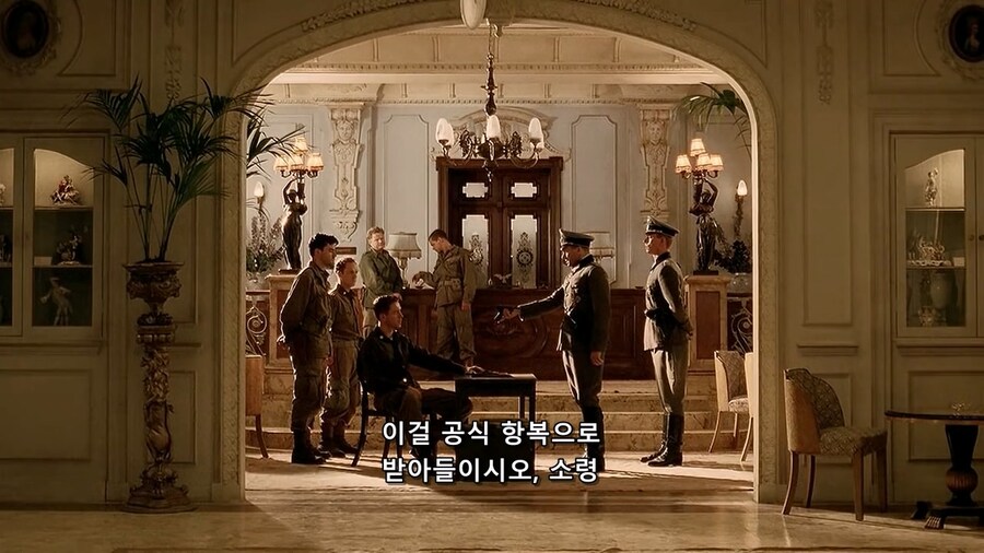 적군 가오 살려주는 미국군인_6.jpg