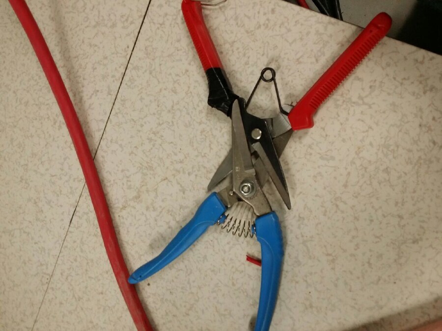 킬라킬 누이와 료쿄 가위치기 하는 사진 甲.jpg_1.jpg