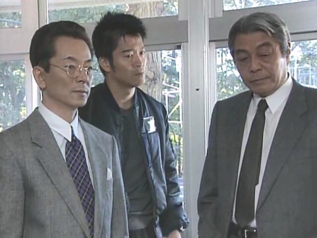 여자와의 성관계 비디오를 찍어서 돈을 갈취하던 경찰의 최후_44.jpg