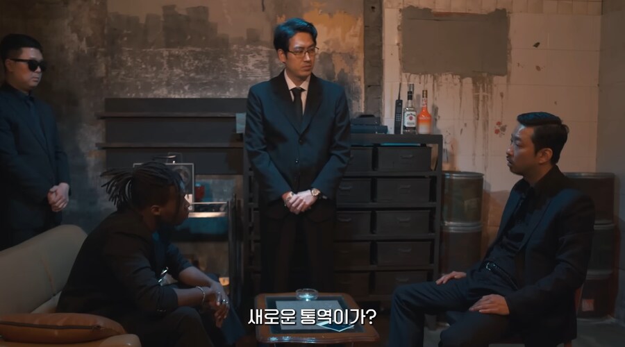 통역사가 통역할 때 나라의 방언들을 이해해야 하는 이유_6.png