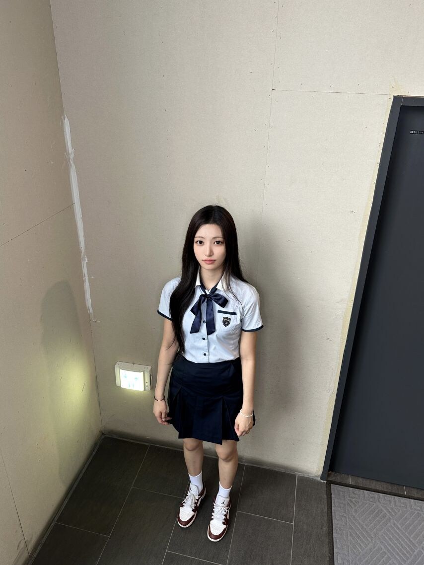 반도의 시구하는 여고생 jpg_1.jpg