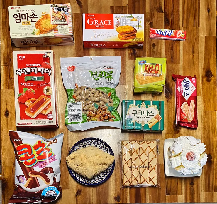 시승식 시켜준다는 친구를 위해 간식거리 준비함.jpg_1.webp