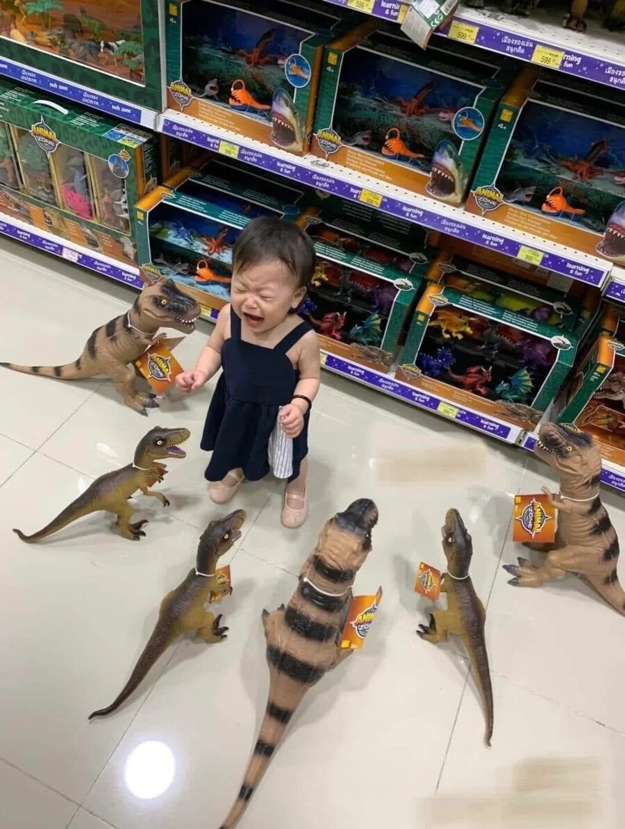 공포영화 한장면_1.png