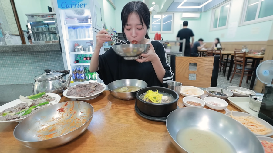 120년 전통의 냉면집 찾아간 쯔양_13.webp