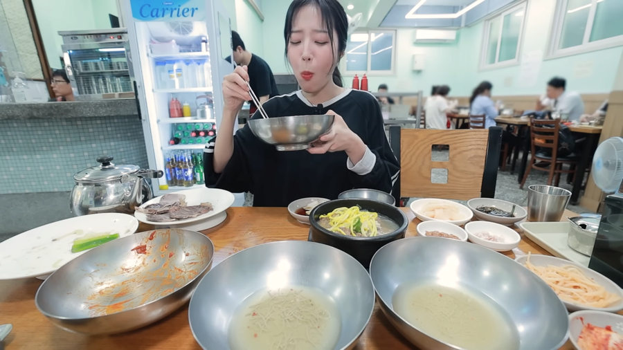 120년 전통의 냉면집 찾아간 쯔양_15.webp