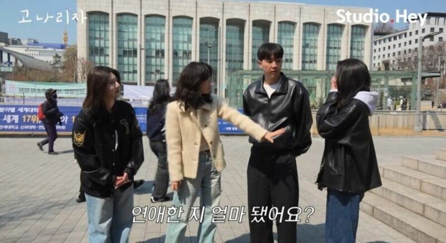 사귄지 반년 된 풋풋한 캠퍼스 커플.jpg_3.jpg