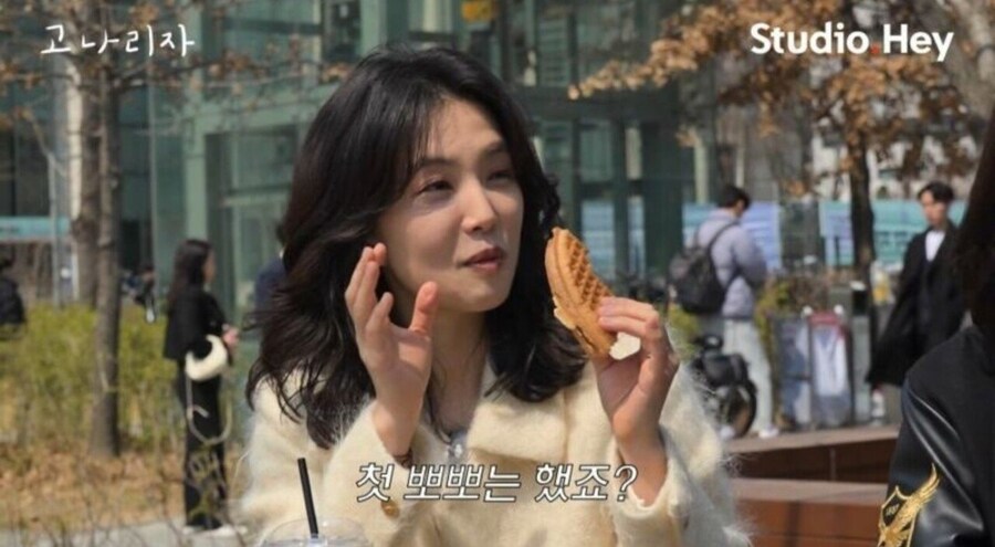 사귄지 반년 된 풋풋한 캠퍼스 커플.jpg_5.jpg