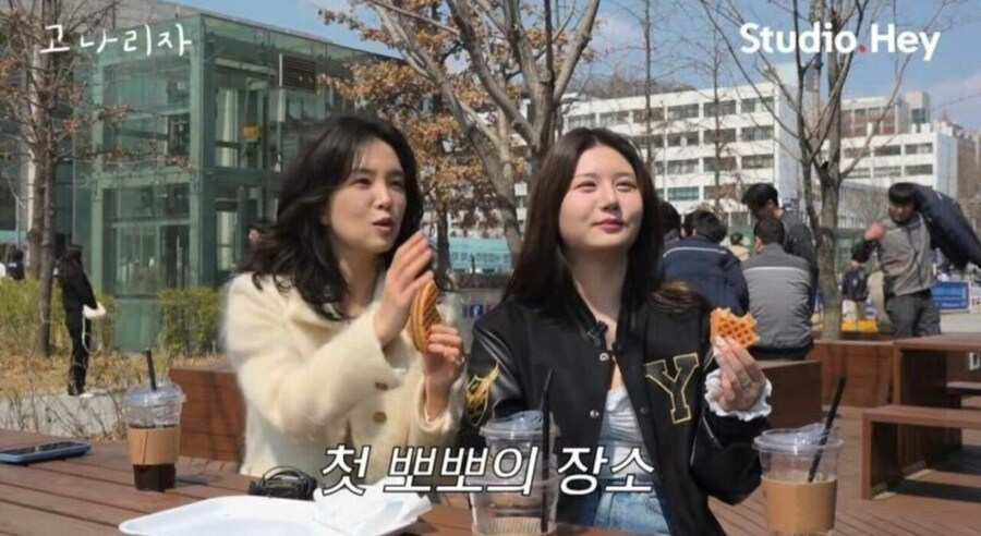 사귄지 반년 된 풋풋한 캠퍼스 커플.jpg_6.jpg