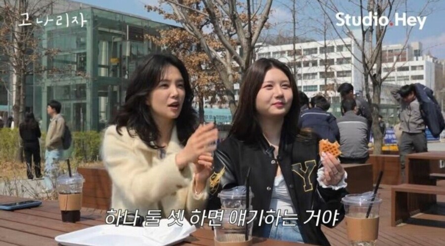 사귄지 반년 된 풋풋한 캠퍼스 커플.jpg_7.jpg