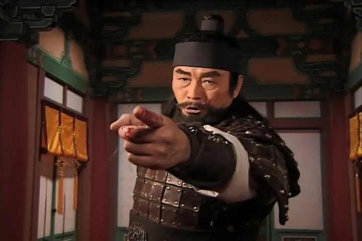 죽은자 4명 불러서 식사하자고?_2.webp