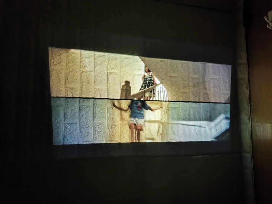5만원 짜리 프로젝터로 확실한 행복_2.jpg