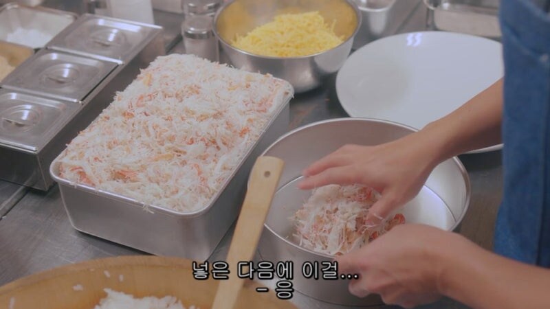 300만원짜리 생일케이크때문에 연쇄살인이 벌어지는 과정_6.jpg