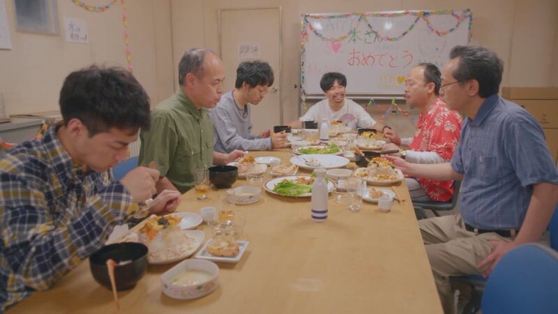 300만원짜리 생일케이크때문에 연쇄살인이 벌어지는 과정_34.jpg