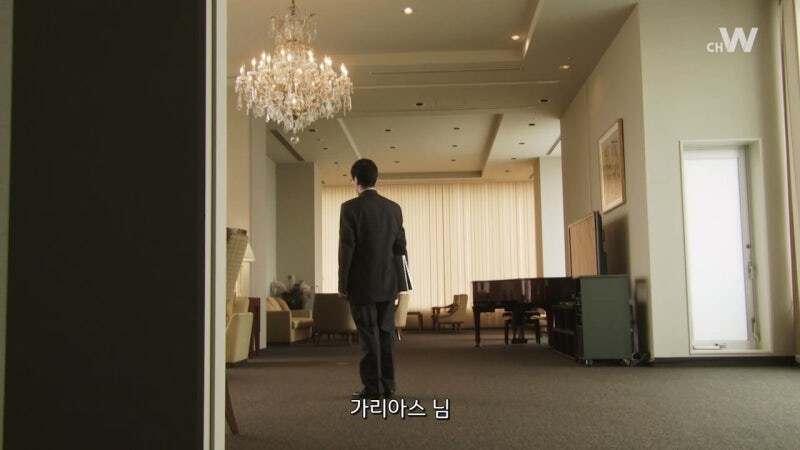 인간세계를 장악한 마왕을 죽이러가는 용사들_1.jpg