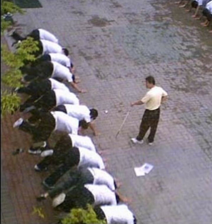 지금 10대들 부모세대가 학교에서 겪은 일들_7.jpg
