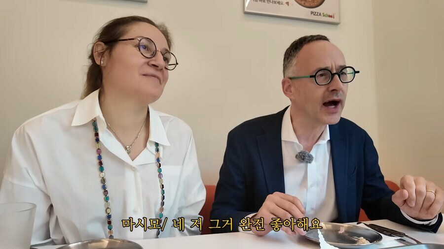 자랑스런 k문화 츄라이중인 미슐랭스타쉐프_18.jpg