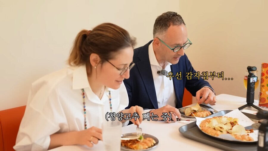 자랑스런 k문화 츄라이중인 미슐랭스타쉐프_21.jpg