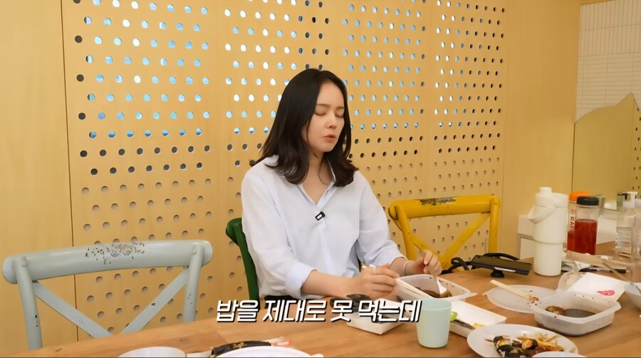 한가인이 생각하는 엄마들이 살 찌는 이유.jpg_13.jpg