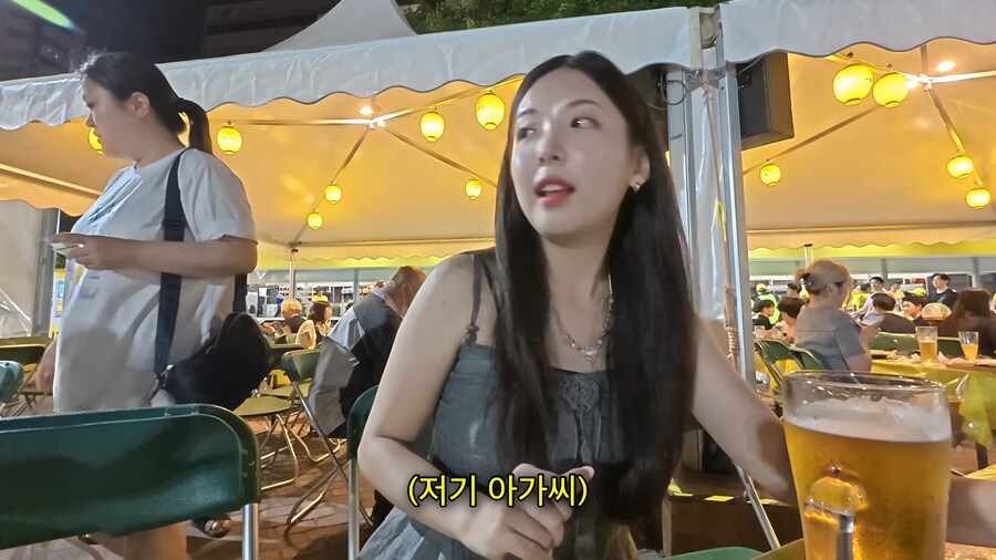 시청자들이 전혀 공감하지 못하는 여행 유튜버.jpg_13.png