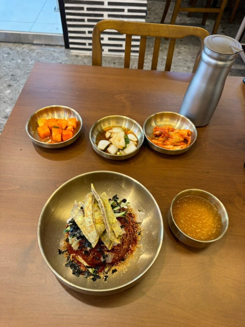 비빔막국수 좋아하냐_1.jpg