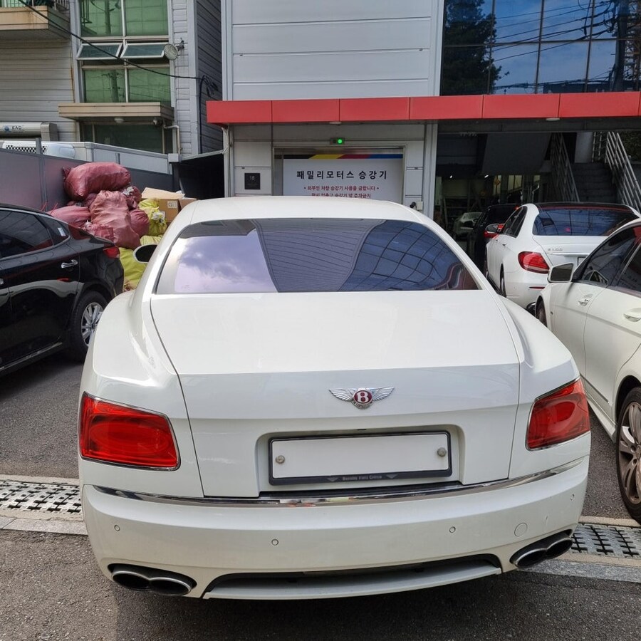 고급외제차는 무조건 피해야하는이유_1.jpg