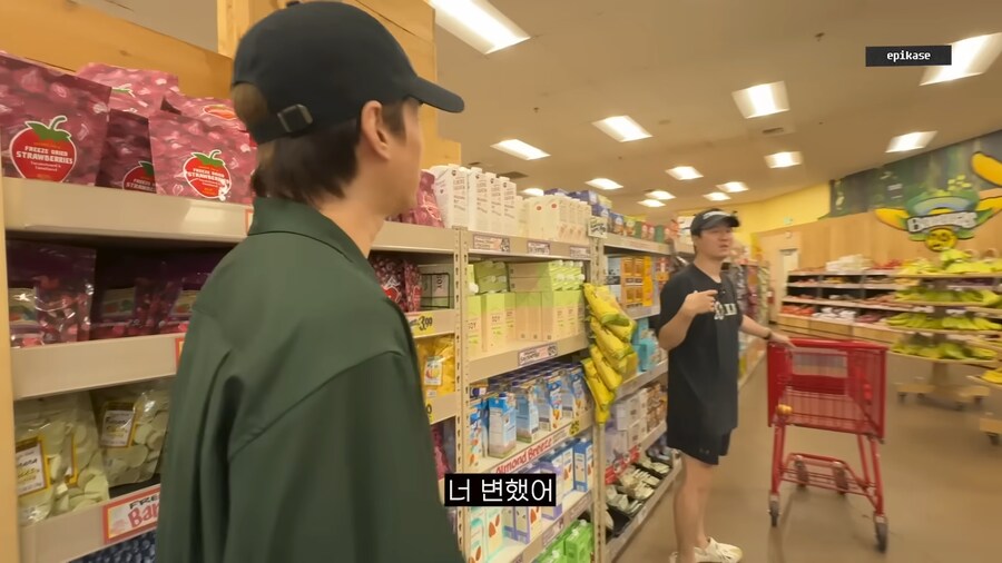 지상파 출연한뒤로 노잼됐다는 투컷_12.png
