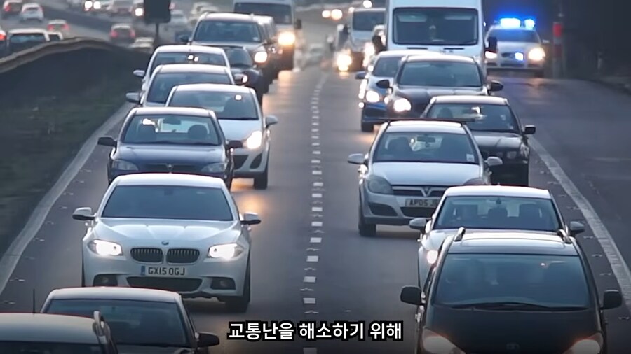 흔한 반도국의 교통난 해소 방법_6.png