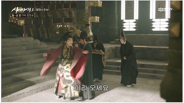 ??? : 하씨 화도 못내겠고 돌겠네 진짜_35.jpg